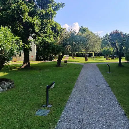 Gardalba Apartament
